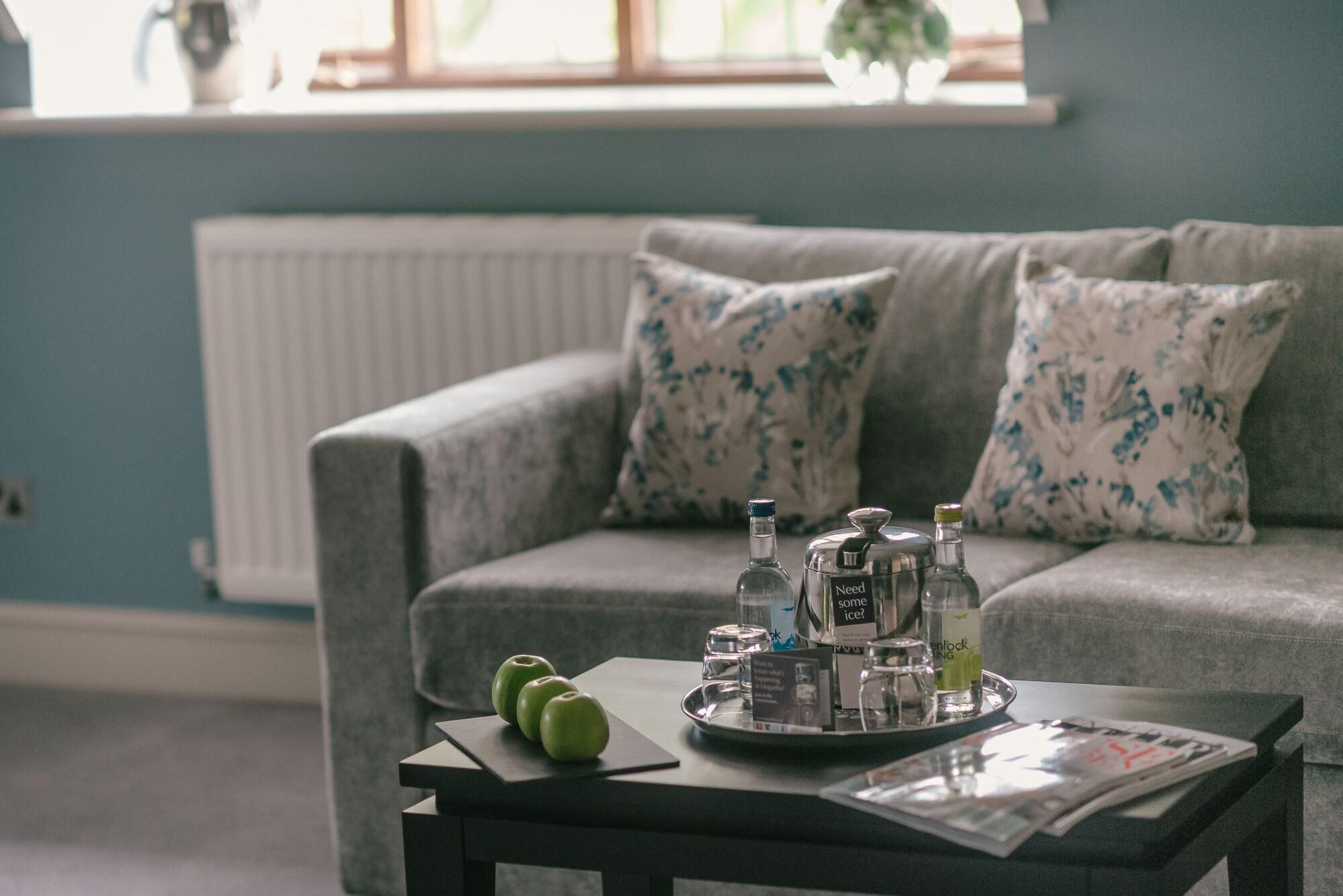 Hotel Hogarths Stone Manor Kidderminster Esterno foto