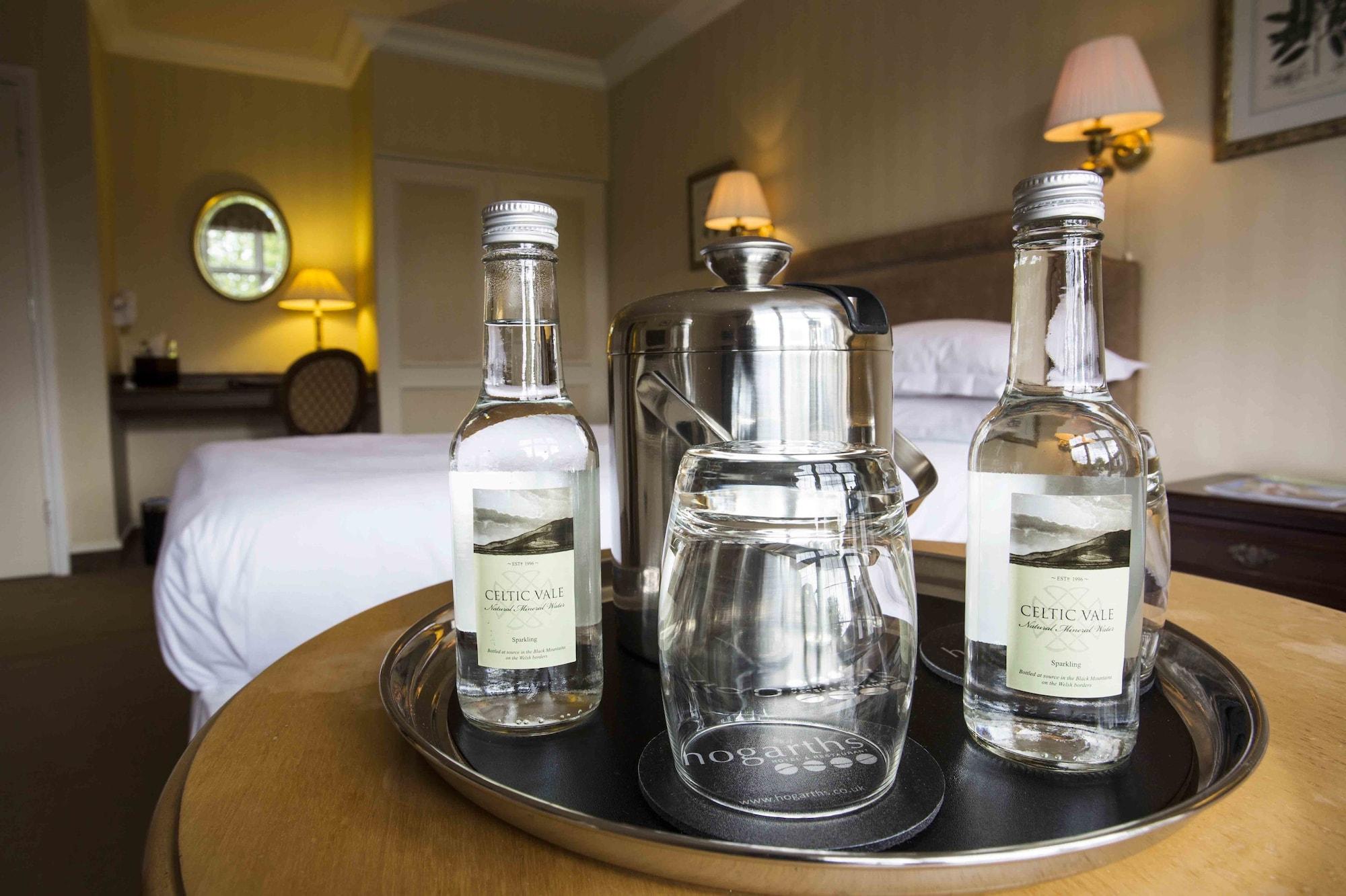 Hotel Hogarths Stone Manor Kidderminster Esterno foto