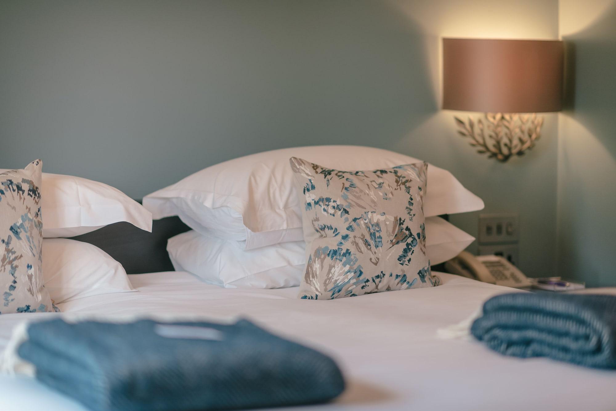 Hotel Hogarths Stone Manor Kidderminster Esterno foto