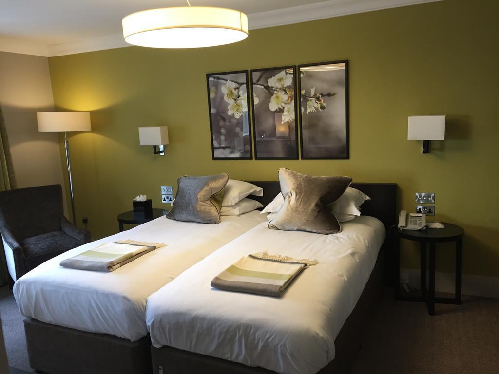 Hotel Hogarths Stone Manor Kidderminster Esterno foto