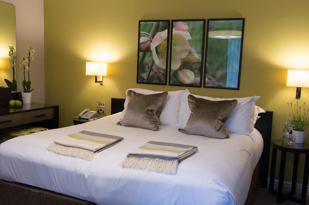 Hotel Hogarths Stone Manor Kidderminster Esterno foto